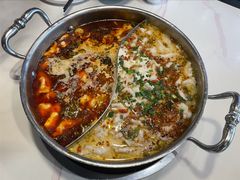 -德林酸菜鱼火锅(南丹店)