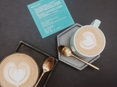 -UNI UNI(环亚凯瑟琳店)