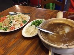 -J Daeng Seafood