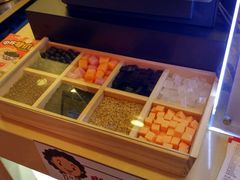 -沪上阿姨·精选茶饮(桃源友嘉购物广场店)