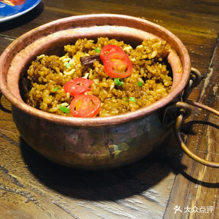 雀舞雲南菜(萬達茂店)小銅鍋燜飯圖片