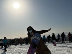 -采薇庄园四季滑雪场