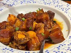 鲍鱼红烧肉-涌觅名灶·本地海鲜宁波菜(财富广场店)