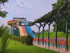 -汤山欢乐雪世界