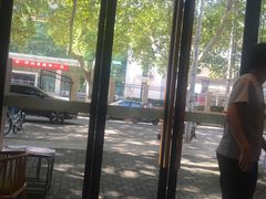 -镇南锅盖面馆(解放路店)