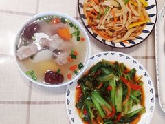 -爱月宝月嫂·育儿嫂(哈尔滨总店)