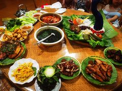 -沐毫傣泐云南菜孔雀宴•手抓饭傣味烧烤(曼听公园店)