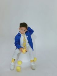 -苹果树儿童摄影工作室