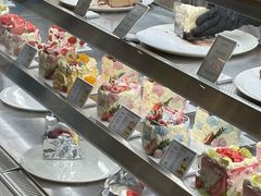 -Laderach 莱德拉(上海环贸iapm店)