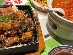 -鑫小城故事·藕汤·家常菜(台北一路总店)