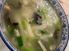 海鲜锅边-聚春园自助餐厅(东街口店)