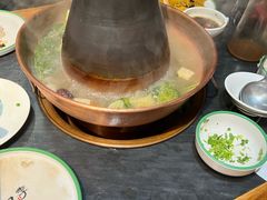 -南门四季铜锅涮肉(左家庄店)