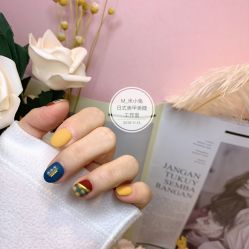 -米小兔美甲美睫