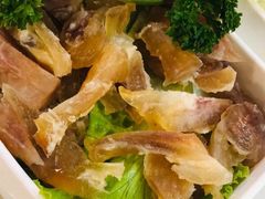 -三头牛·潮汕牛肉生蚝火锅 (夏湾店)