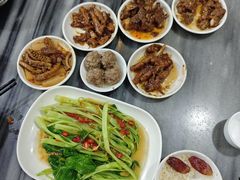 -品香排骨饭(羊官路店)