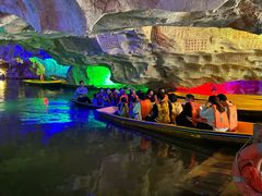 -星湖旅游景区七星岩