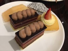 巧克力甜点-索菲特酒店 · 云尚天际自助餐厅