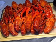 -肥肥虾庄·金牌油焖大虾(沙湖店)