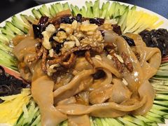 -红东阁东北菜烤肉酒馆(CROSS万象汇店)