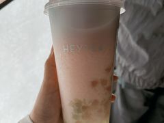 -喜茶(上海淮海中路渔阳里店)