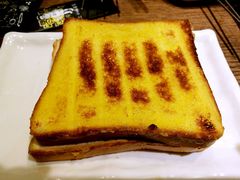 -喝丢一只鞋辣炒海鲜小烧烤(三八广场店)