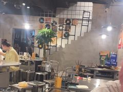-鹿鸣山草本茶香火锅(园西路店)