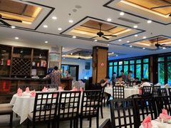 -三亚亚龙湾五号度假别墅酒店