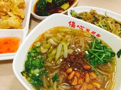 -伤心酸辣粉(体育东路店)