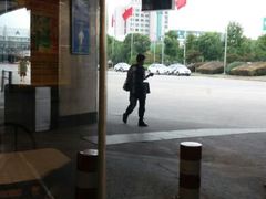 android_upload_pic-上海虹桥国际机场1号航站楼-P2停车场