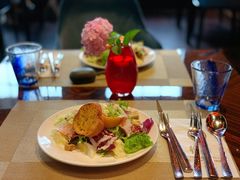 -YUE·6·西式融合餐厅(外滩六号店)