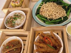鲍汁伊面-国贸旋转餐厅(国贸广场店)