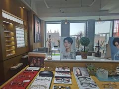 -鲸渝眼镜·浅目视光(春熙路店)