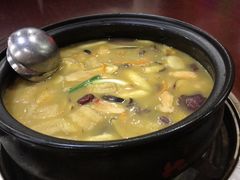 -菌之家·专业纯野生菌火锅·特色炒菌