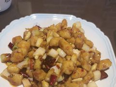 -东口码头·烧鸽子·鱼头泡饼·地方菜(金鹰悦城店)