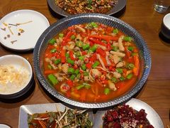 -三叔特色自贡菜(中海国际店)