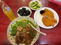-金杨拉面王小吃面馆·牛三宝面·红烧牛肉粉