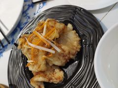 锅包肉-东方饺子王(新奥购物中心店)