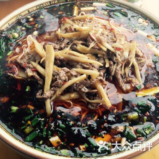 姜丝牛肉面                 恐高的鸽子           最佳葱葱