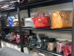 -IRENCE伊琳丝奢侈品皮具护理(二手鉴定世界广场店)