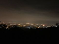 -鬼笑石后山停车场