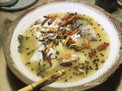-佬麻雀·新湘菜(珠海金发购物中心店)