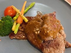 -V Bar海景扒房(北海湾惠龙万达嘉华酒店)