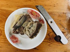 -敖特尔布里亚特美食坊(世纪花苑店)