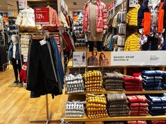 -优衣库(上海虹口龙之梦店)