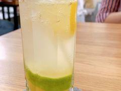 柠檬苏打-怪 kafe.