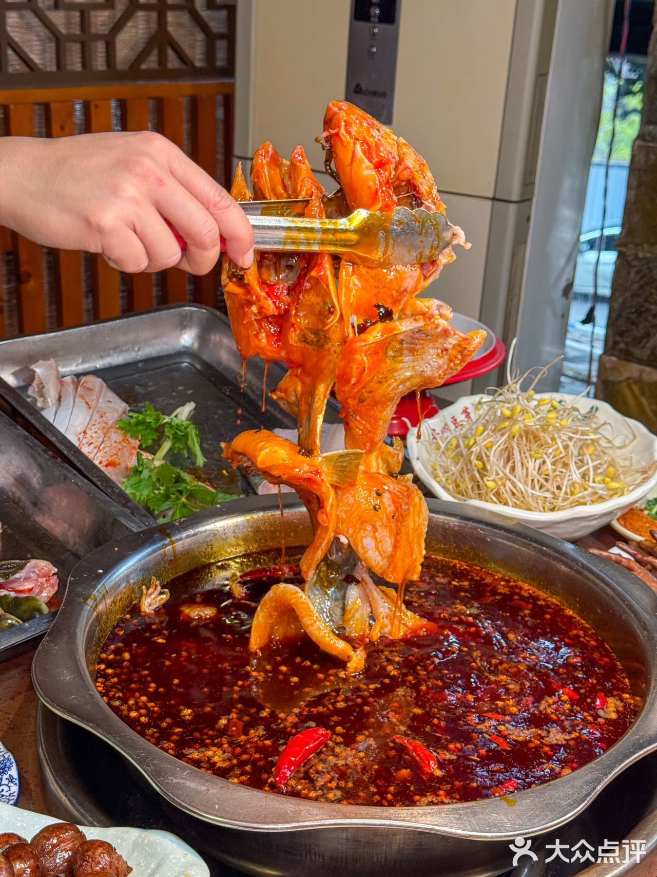 春天的第一口，尽在木姜子豆腐鱼的鲜香中！