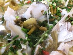 酸菜鱼-廖哥泡椒兔(峨眉店)