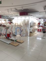 -孩子王童乐园(西安盛龙店)