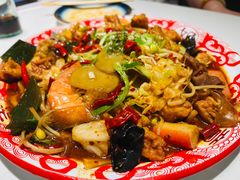 -嗨辣小聚·盘锦河蟹·海鲜烧烤龙虾(盘锦十年好店)