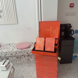 -苗方清颜痘肌研究所